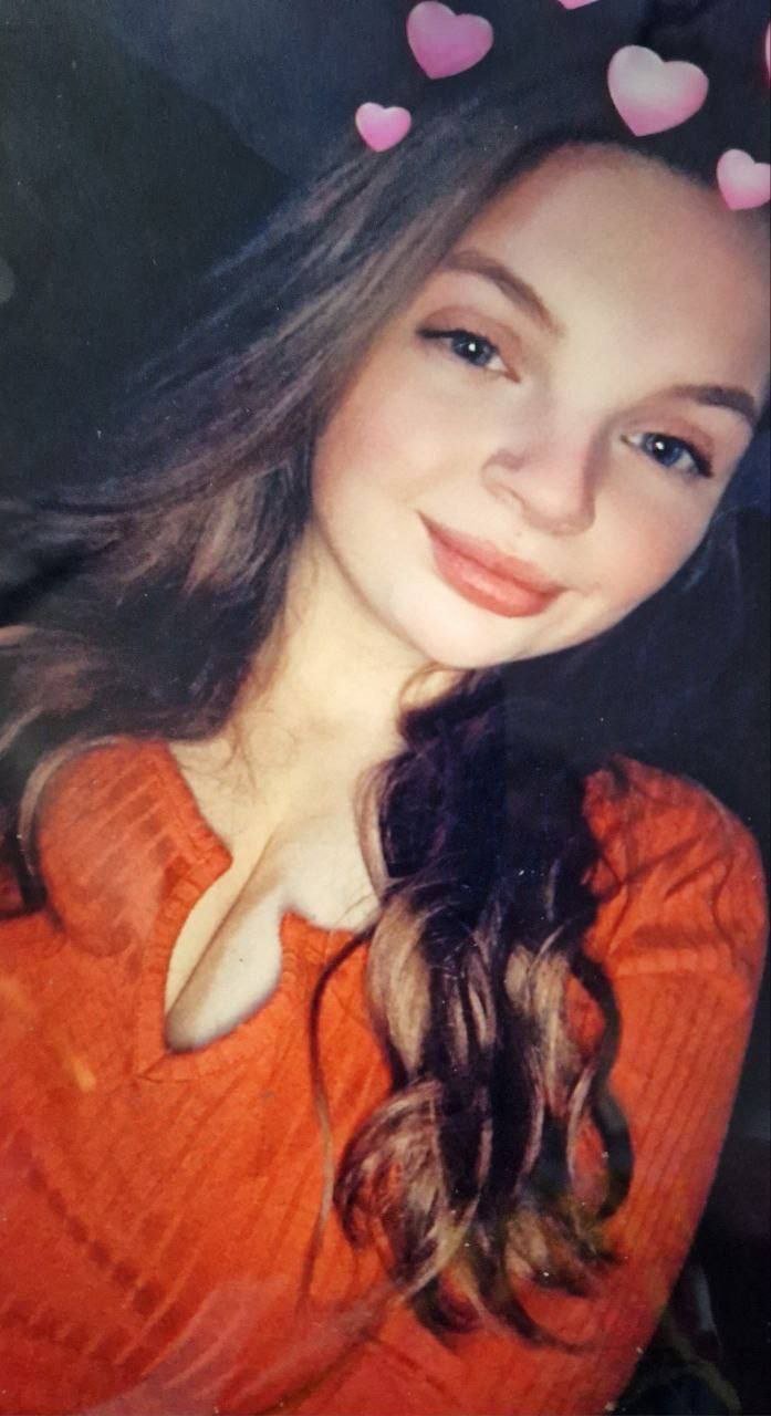 Georgie's Hot 23-Year-Old Body Craving for a BBC 2