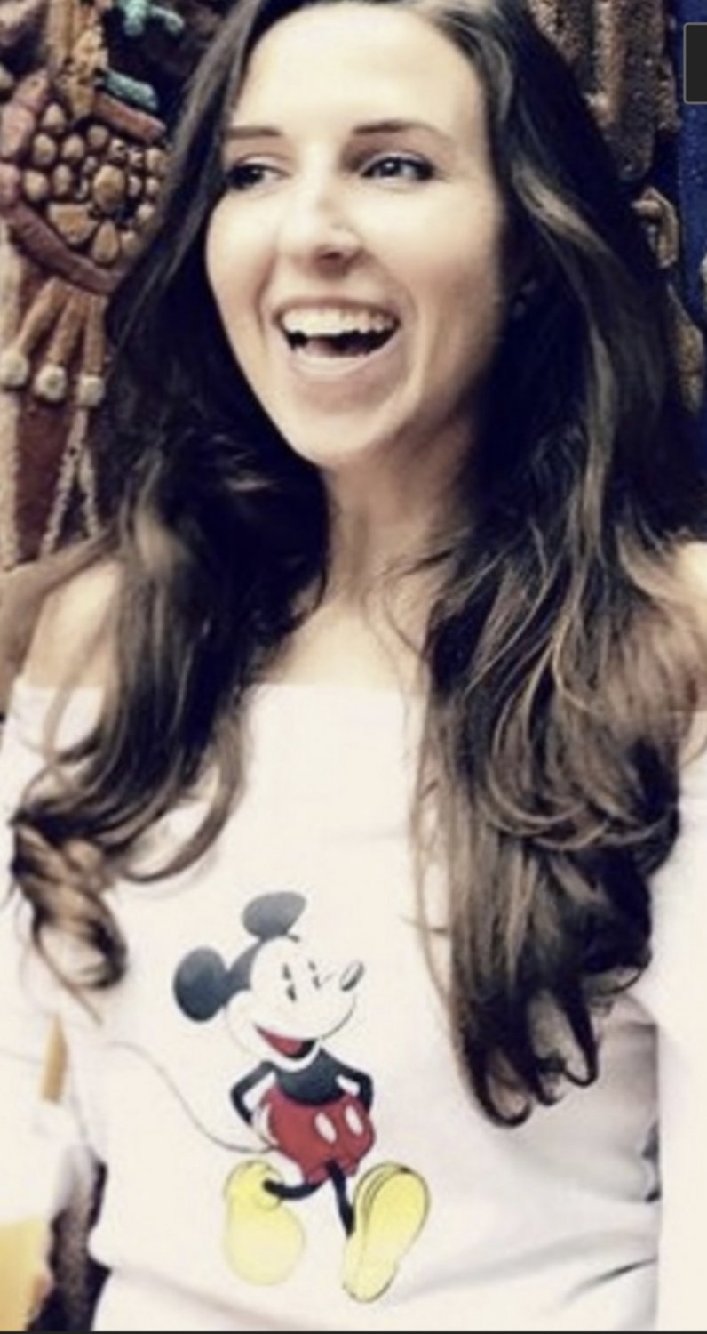 カレッジ・コエド、21、焦らすイング・イン・ハー・ドーム・ルーム 2