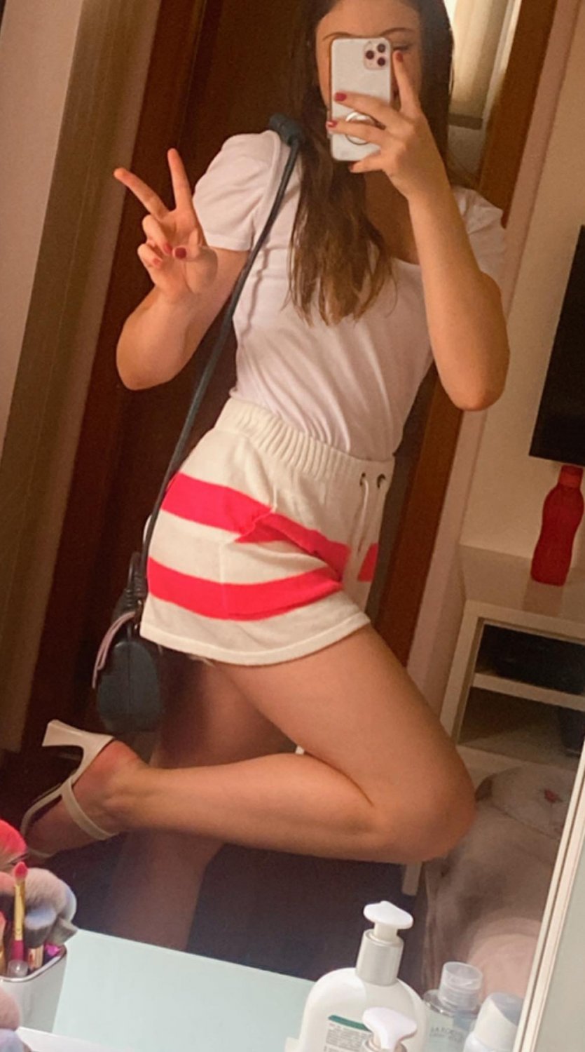 Dudda Artese: Pale Beauty Begging for a Rough Ride 17