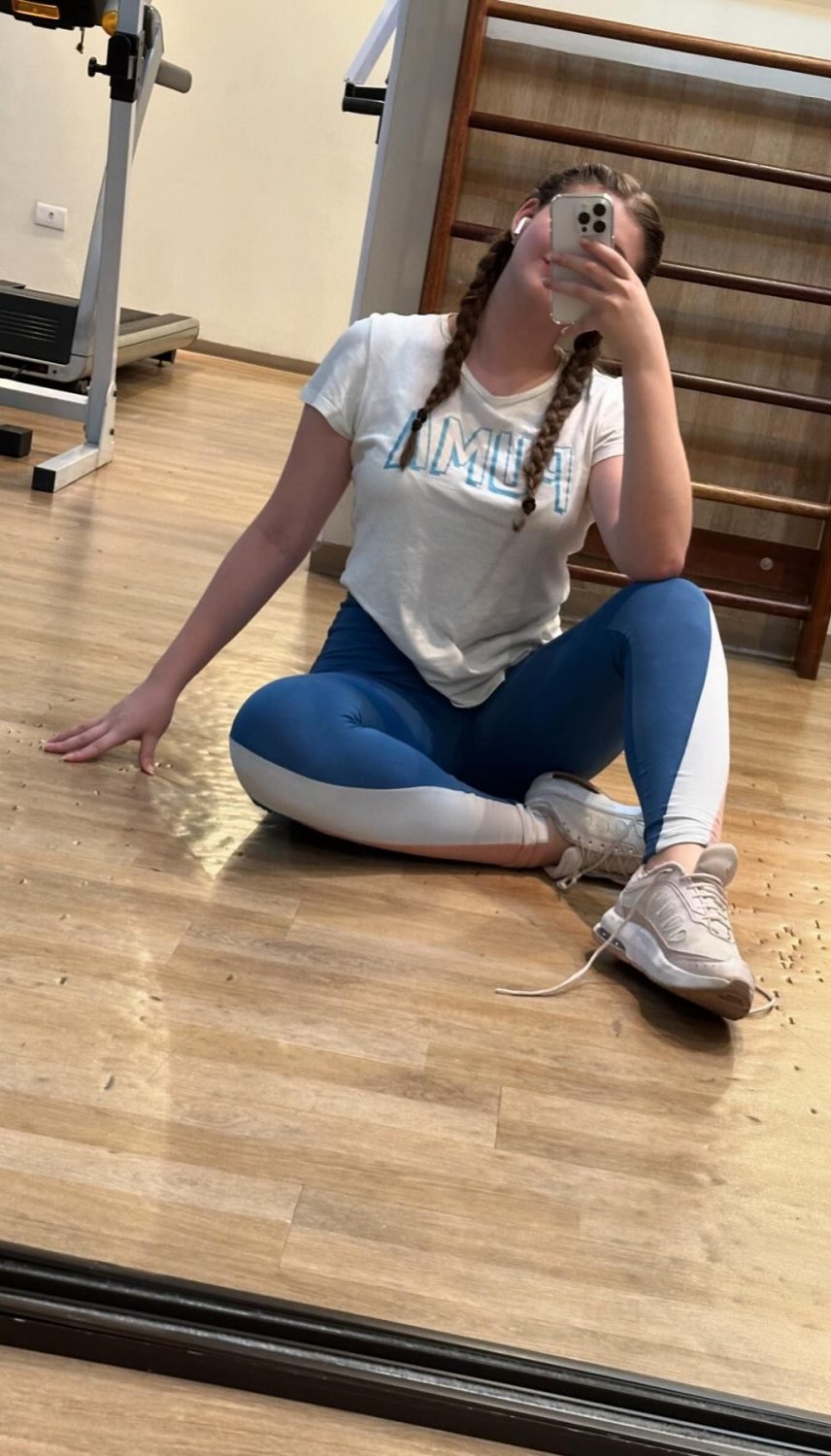 Dudda Artese: Pale Beauty Begging for a Rough Ride 23