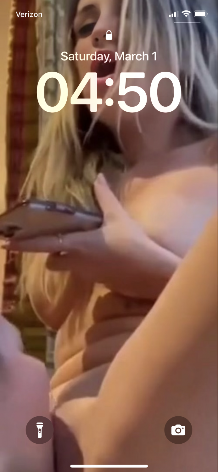 Bee_Chambs Is the Webslut Dream You've Been Waiting For 4