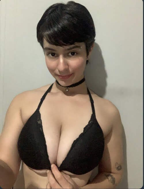 Busty Friend in Homemade Naughty Fun 7