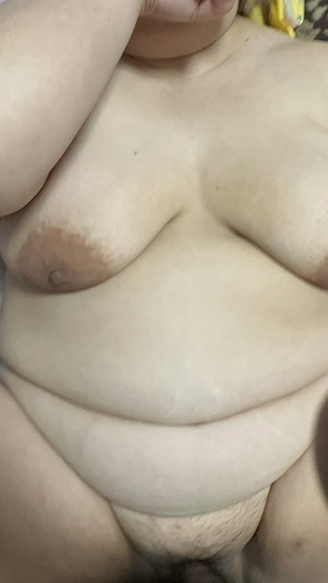 BBW Flesh Toy Rin Shows Off Her Curves 15
