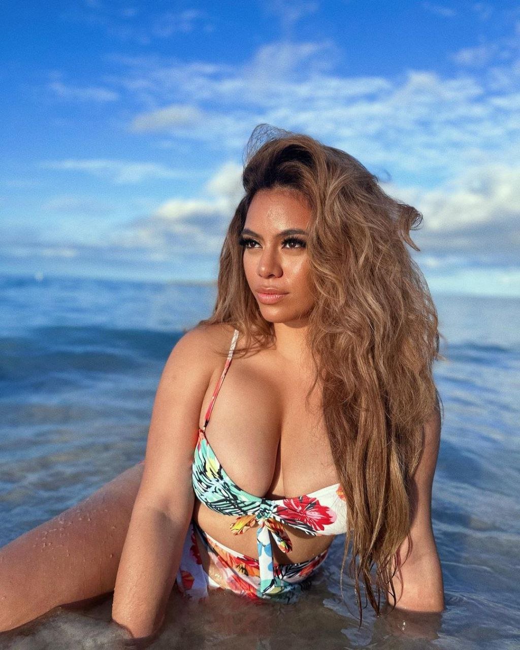 Dinah Jane Hot Fantasy 19
