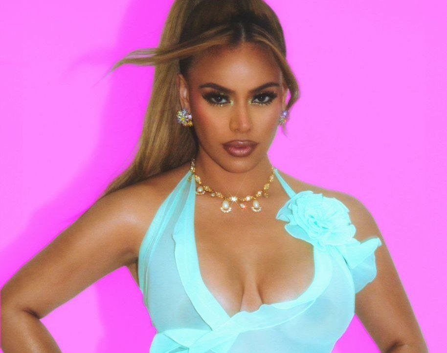 Dinah Jane Hot Fantasy 32