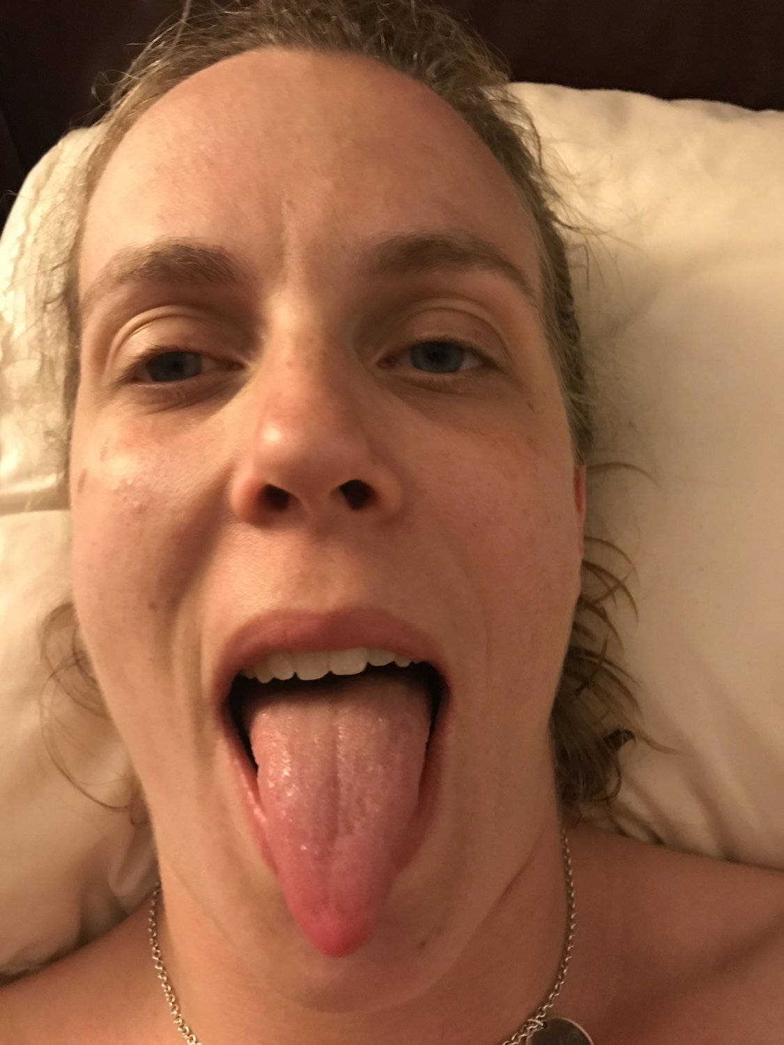 This Webslut Wife Loves To Flash Her Wet Holes 71