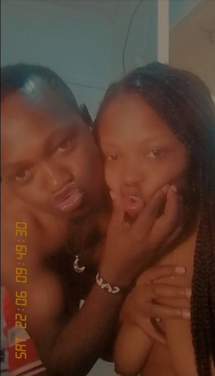 ナスティー・エボニー・カップル・キャント・キープ・ゼア・ハンズ・オフ・イーチ・アザー 1