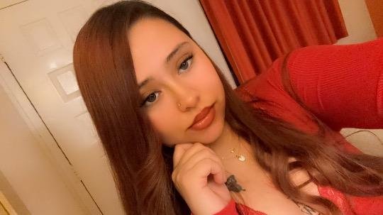 Kimberly Nicole Latina escort en Ventura reino 11