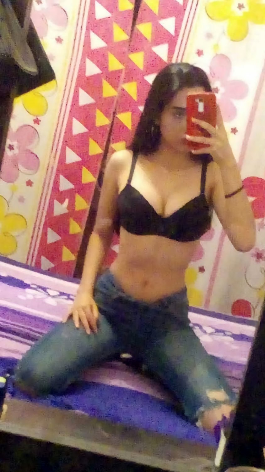 Ex-namorada adolescente vagabunda de 18 anos perfeita adolescente gostosa 1