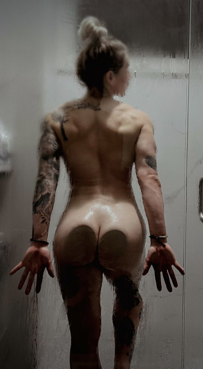 These PAWGs come in all the tastiest varieties 13