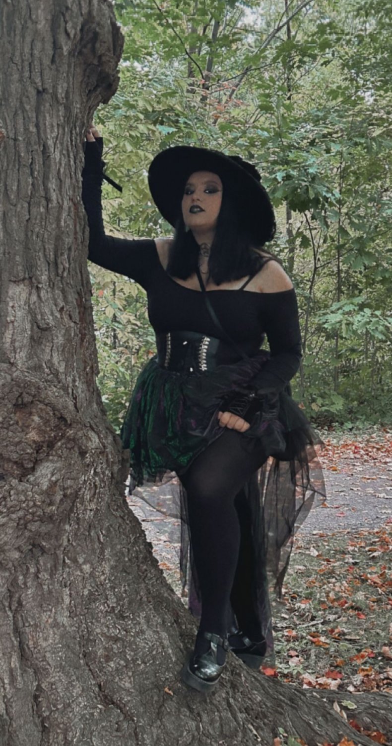 Alyssa "la Bruja" Buffalo Ny 4