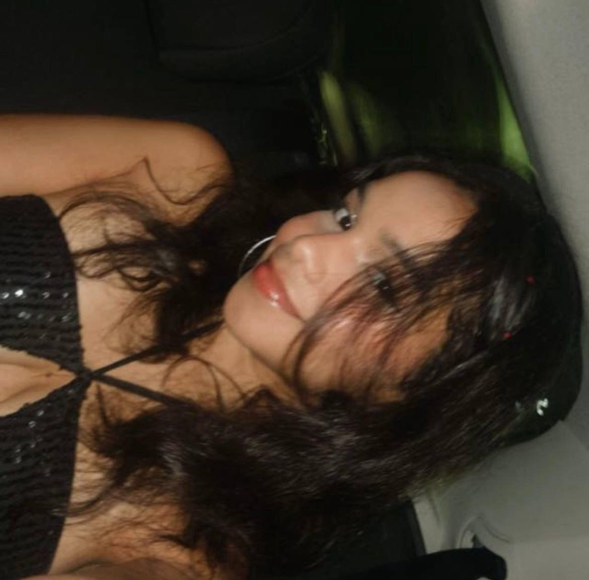 Mariana’s Leaked Blowjob: Sofa Whore Exposed on Instagram 3