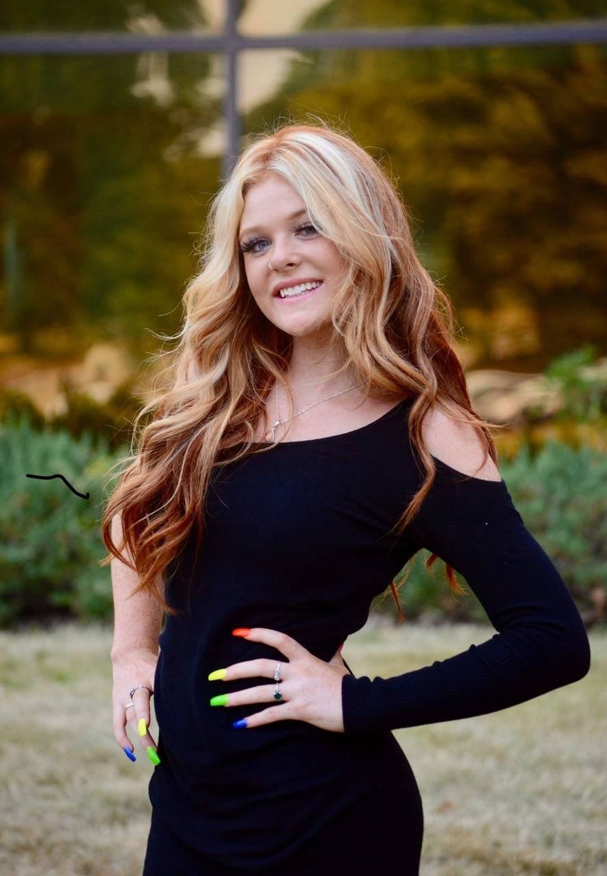 attraktive Schwester 11