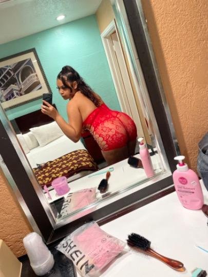 Oakland, Hayward, Fremont, Berkeley, San Jose, vb. çevrelerde yirmi bir yaşında büstü Çinli eskort 47