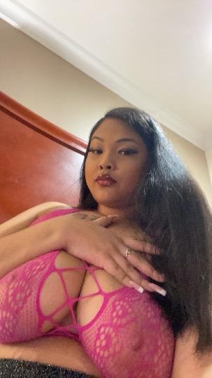 Oakland, Hayward, Fremont, Berkeley, San Jose, vb. çevrelerde yirmi bir yaşında büstü Çinli eskort 60