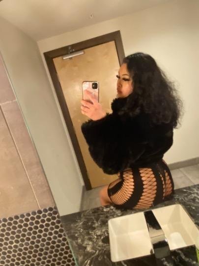 Oakland, Hayward, Fremont, Berkeley, San Jose, vb. çevrelerde yirmi bir yaşında büstü Çinli eskort 61