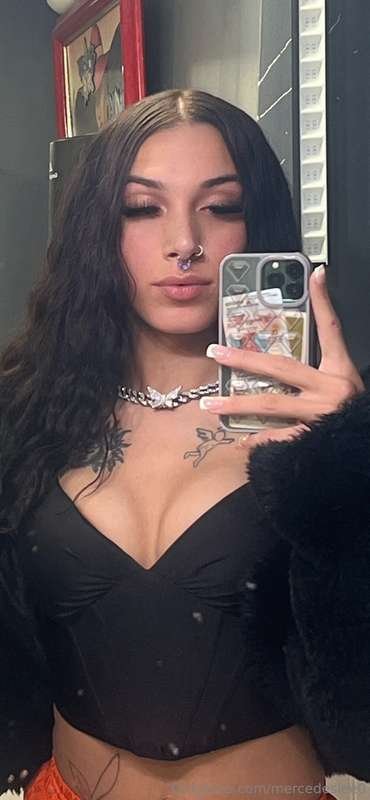 wysportowana transseksualna latynoska w Massachusetts 7