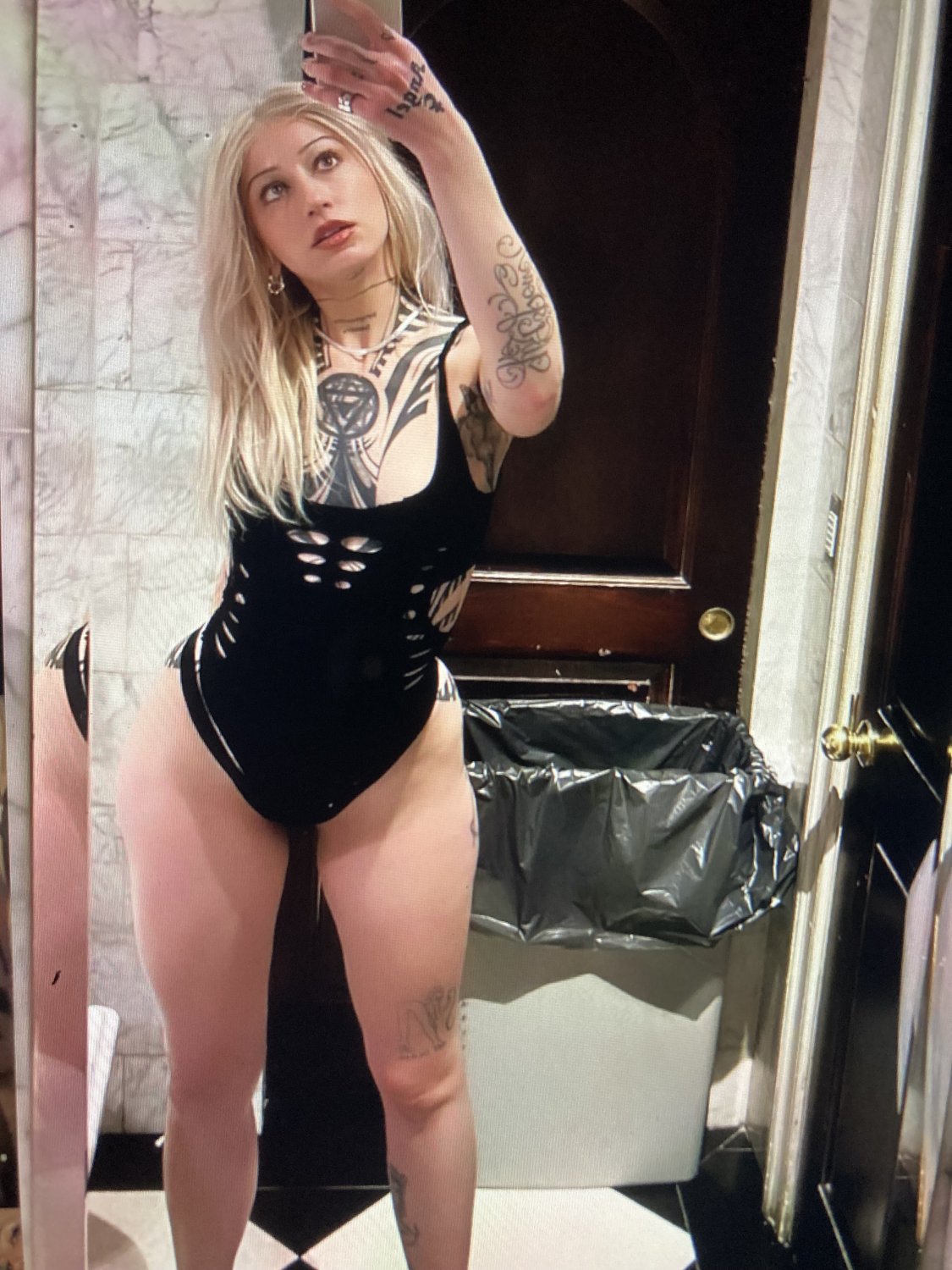 NYC PAWG Stripper Rides BBC in Lingerie 19