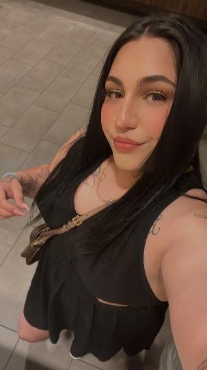 Latina Escort Mix Teases at Los Angeles Square 33