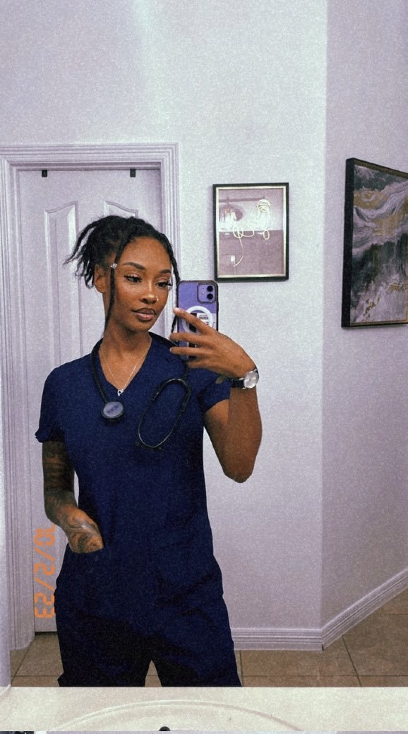 LovelyBaddie17: Sweet Face, Filthy Heart 19