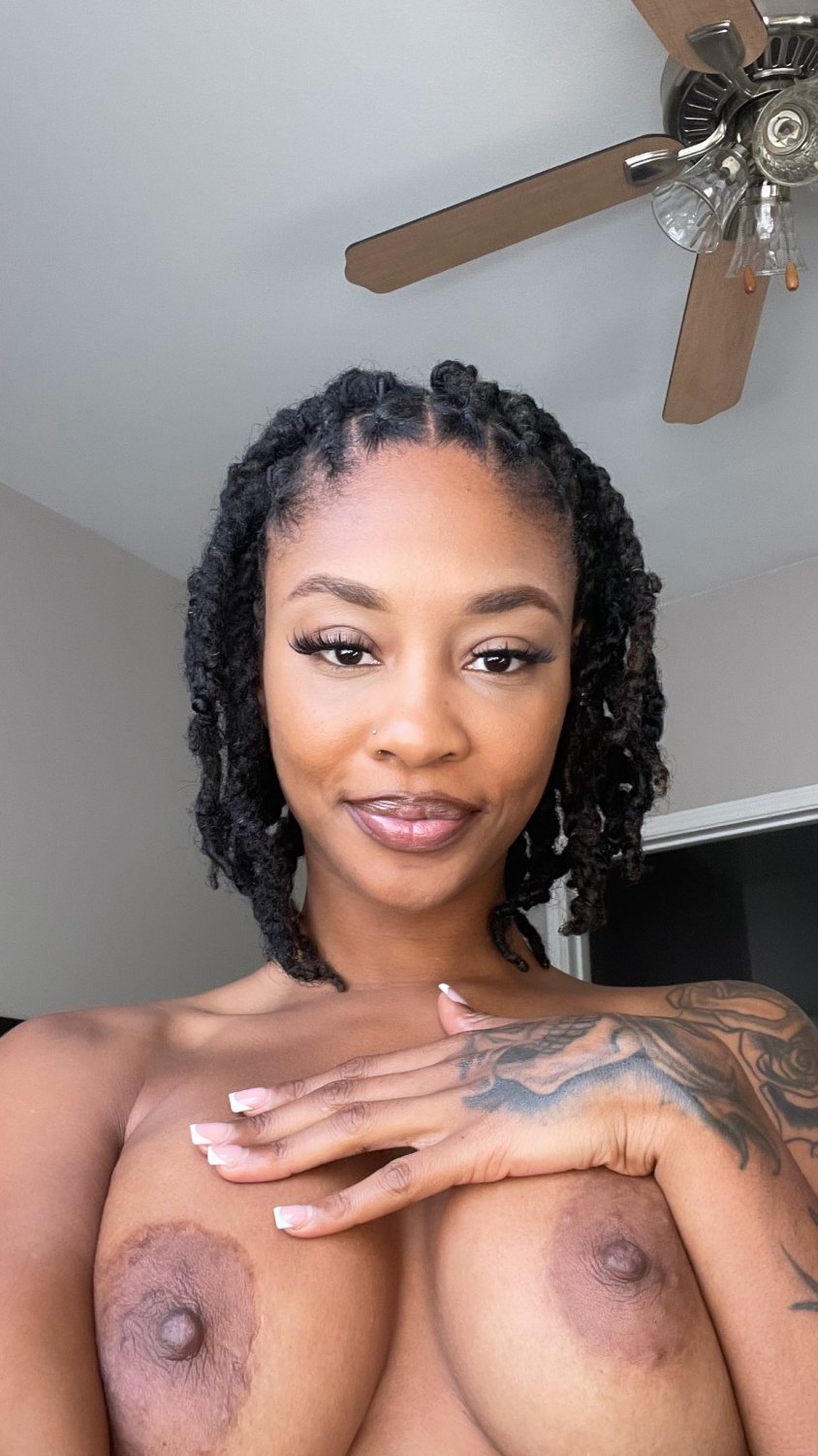 LovelyBaddie17: Sweet Face, Filthy Heart 31
