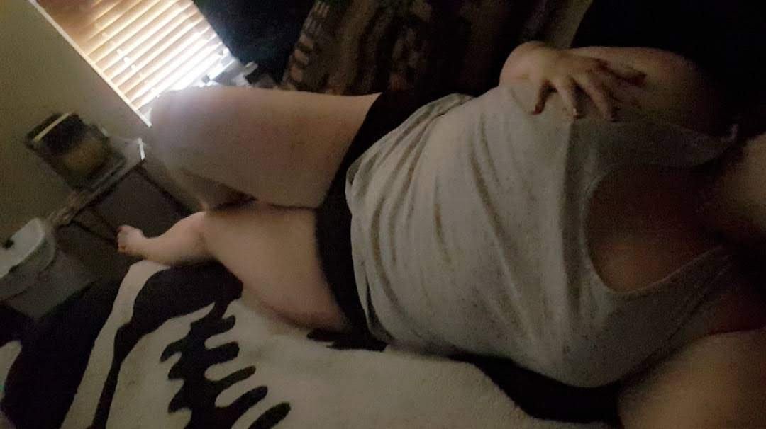 Leaked Nudes of Thick Redhead with Big Tits 3
