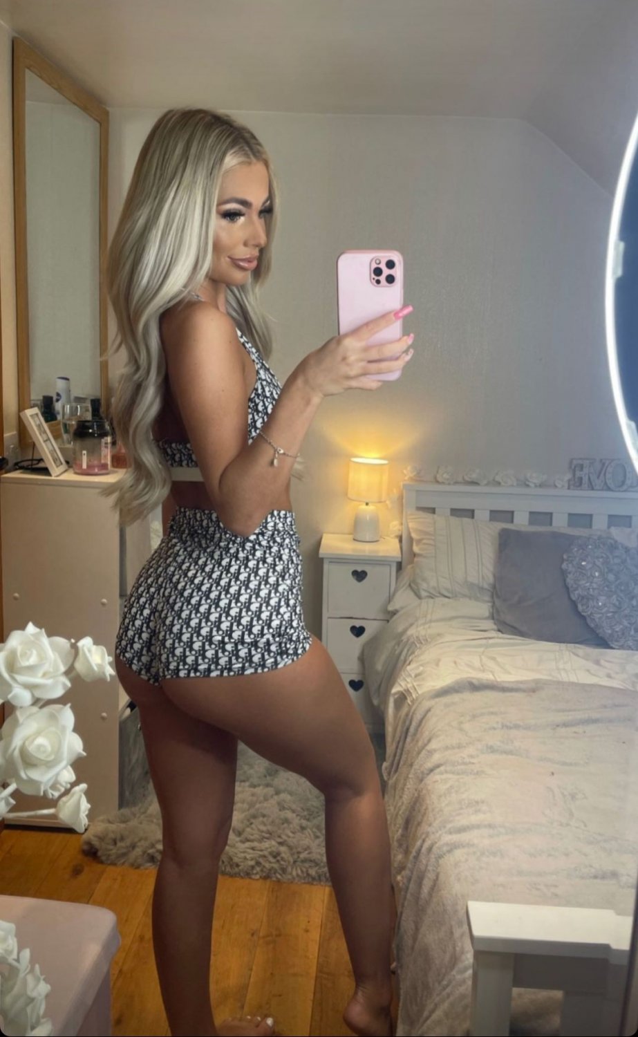 Blond Scottish Chav Whore Spreads for Both Holes 8