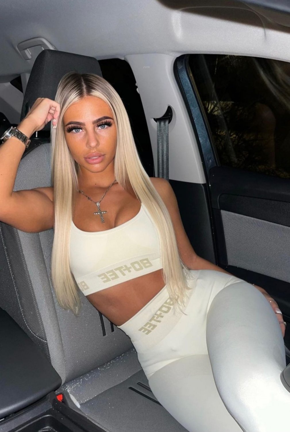 Blond Scottish Chav Whore Spreads for Both Holes 23