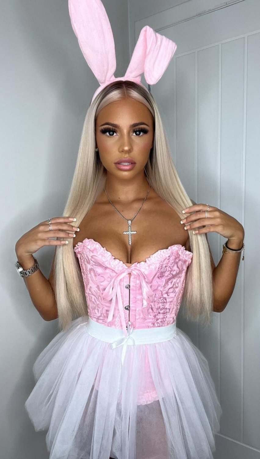 Blond Scottish Chav Whore Spreads for Both Holes 26