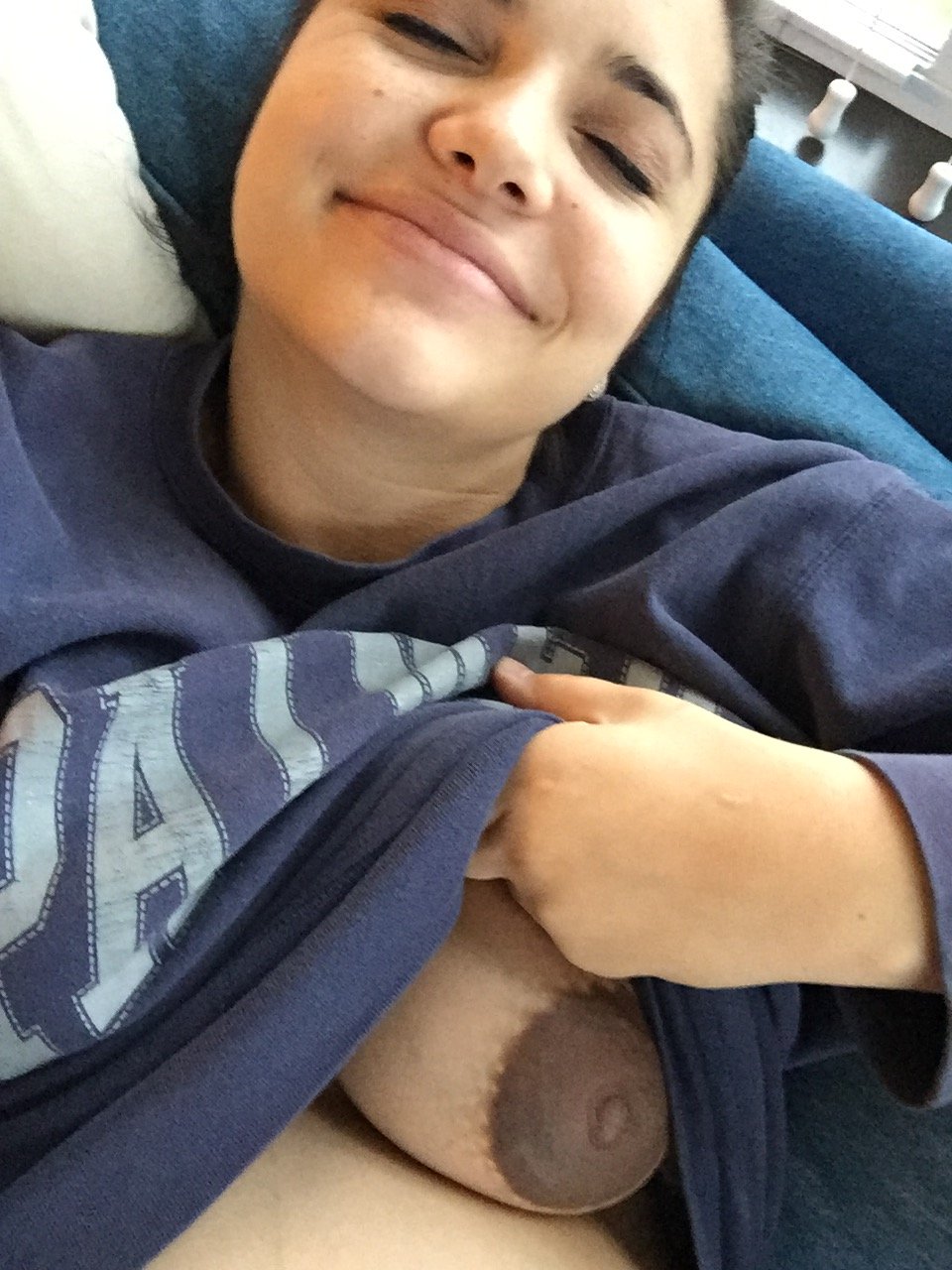 メイシー・バーガー・エクスポーズド：スラッティー・アレオラス・オン・フル・ディスプレイ 14