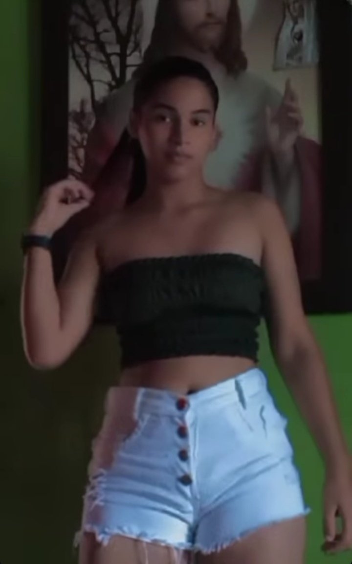 Welche dieser Mädchen ist am heißesten Kommentar dort nennen pv 3