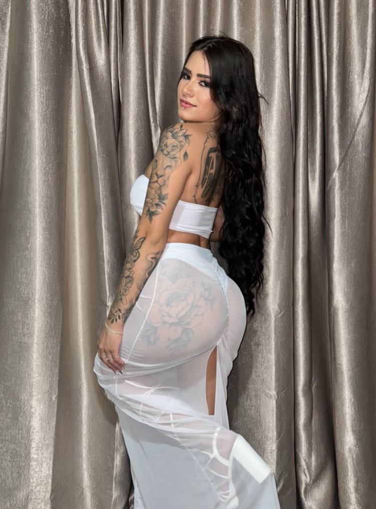 Morena tatuada do rabao 9