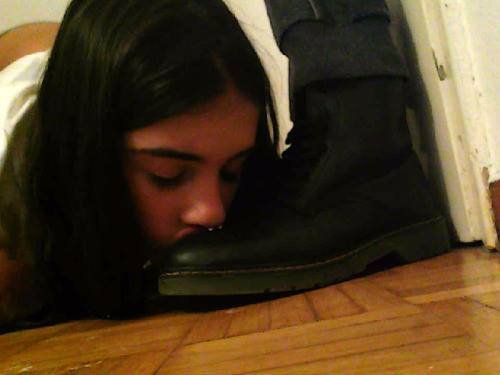 Feet n load dump 25