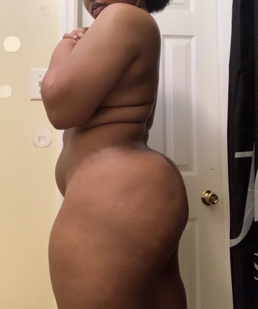 Ebony Babe With a Fat Ass Going Wild 8