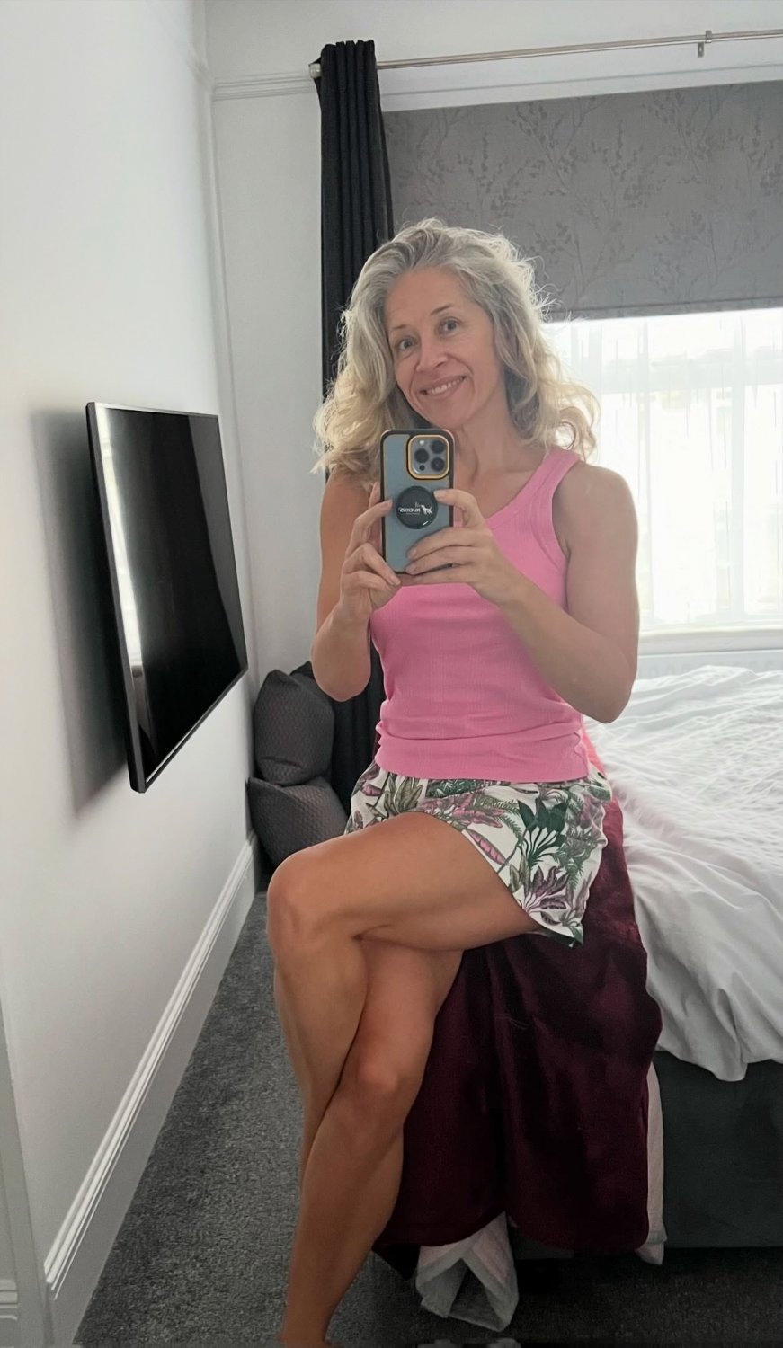 Sarah milf 54 yıl 9