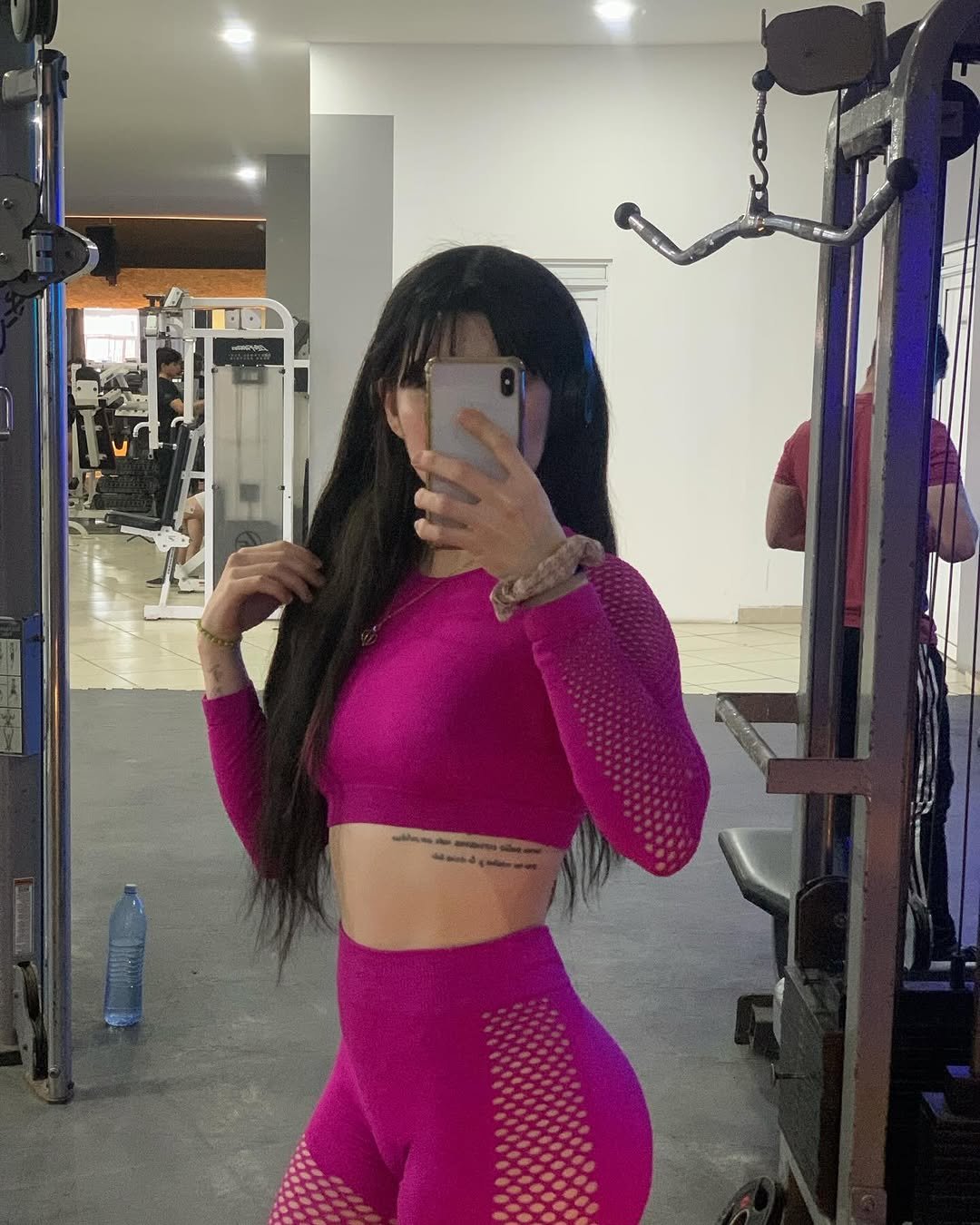 Hot Brunette Fitness Babe Showing Off at the Gym 10