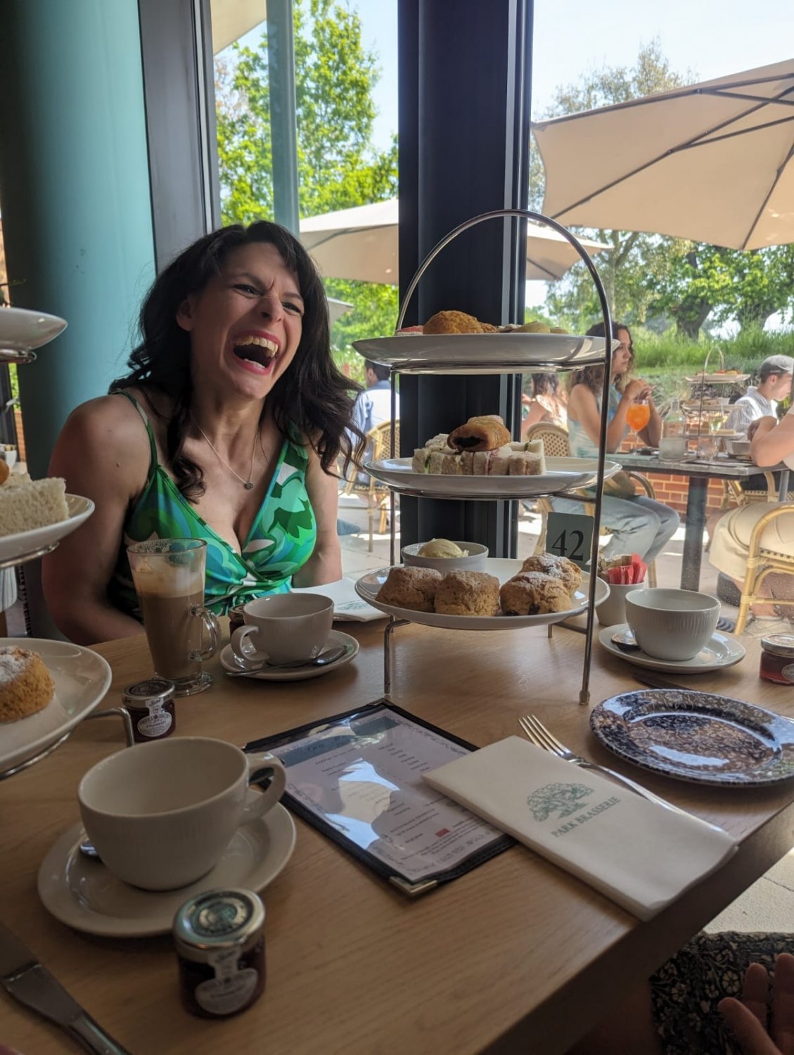 クリーピー・ブリティッシュ・ミルフ・ノーティネス・エクスポーズド 24