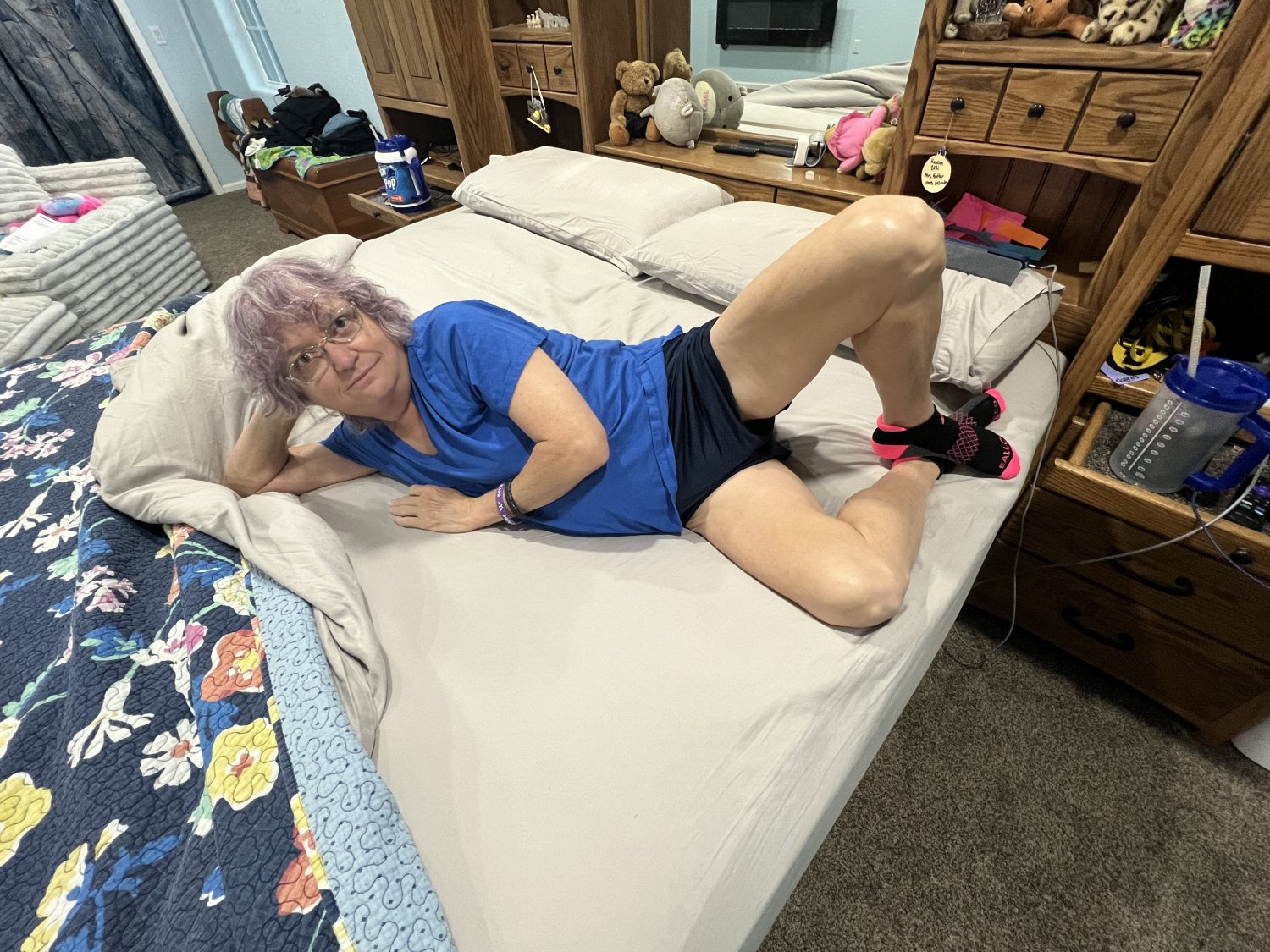 Granny D Welcomes The Day With Real GILF Action 7