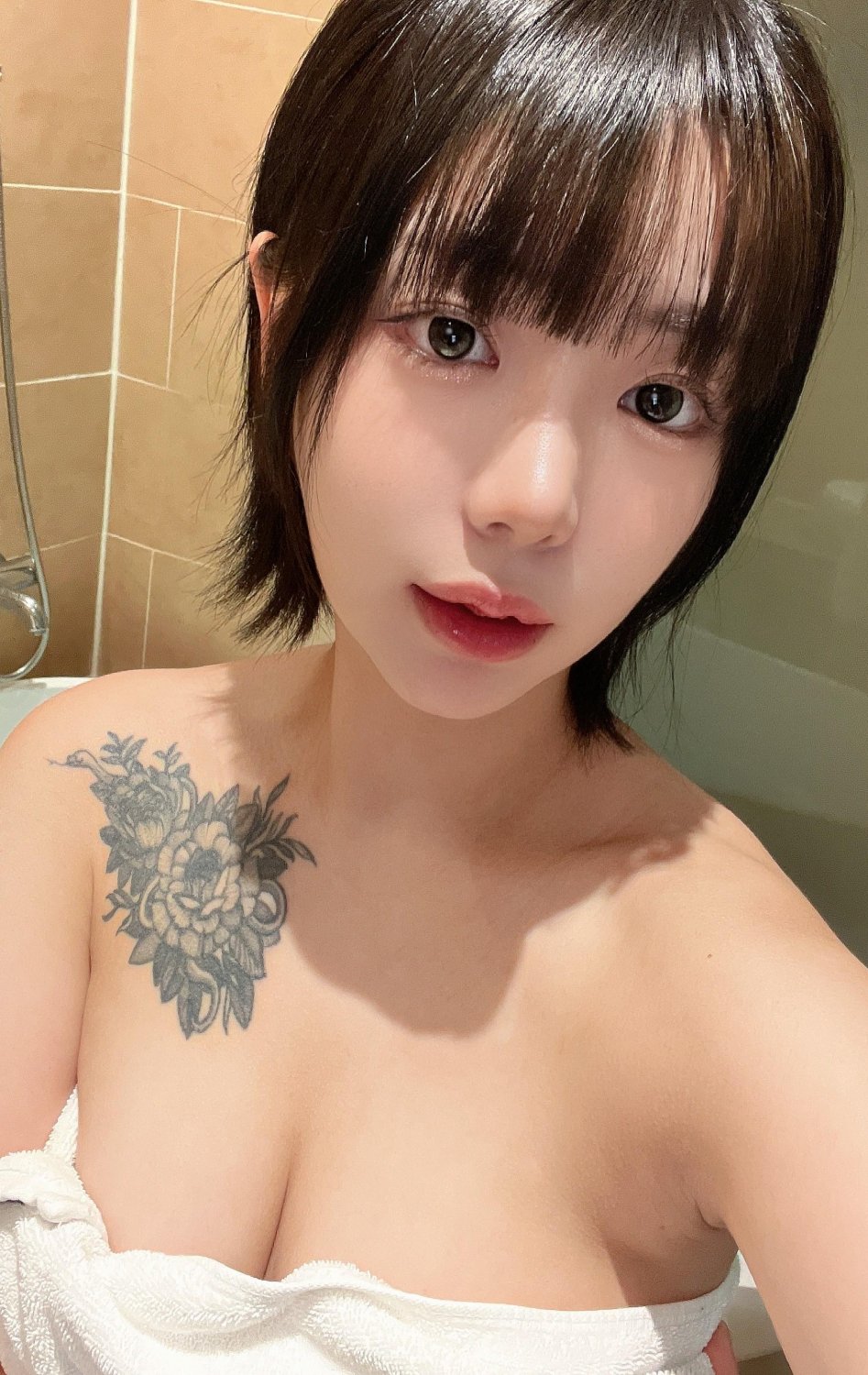 Straight A’s In Teasing And Tempting 1