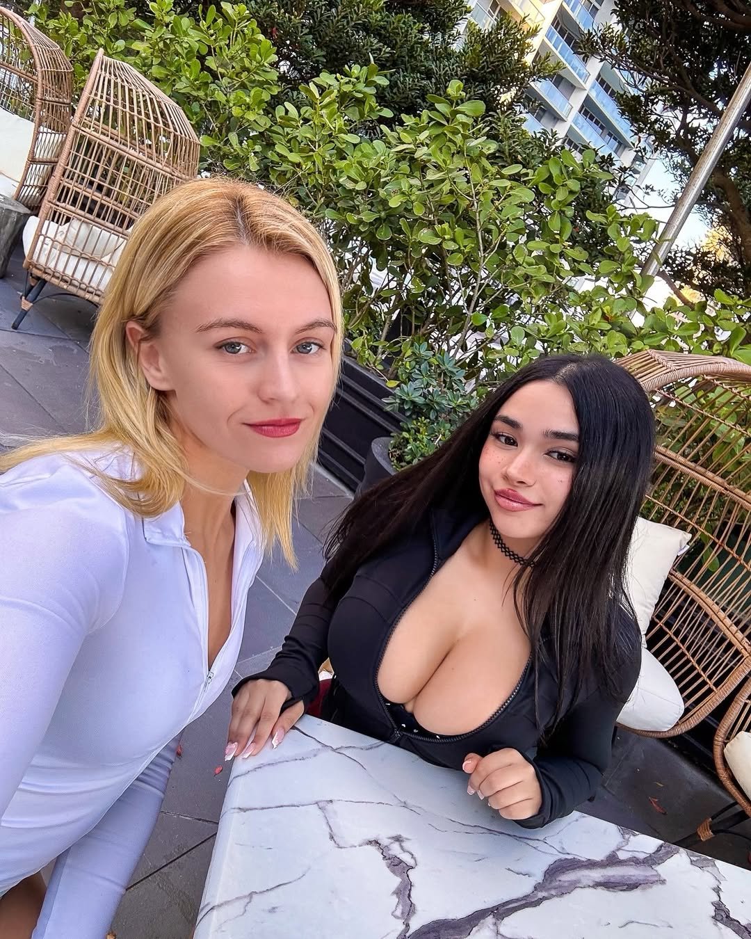 Tits Lovers Goon Session Three 89