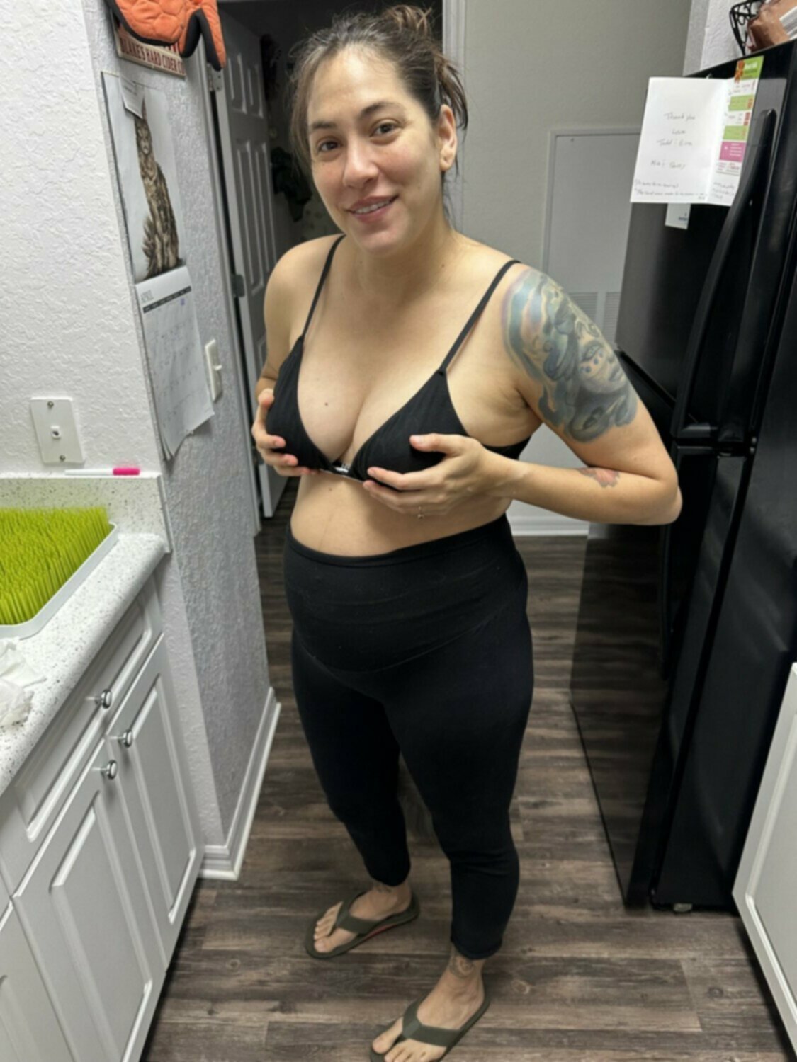 Prostituta grávida Becca R 27