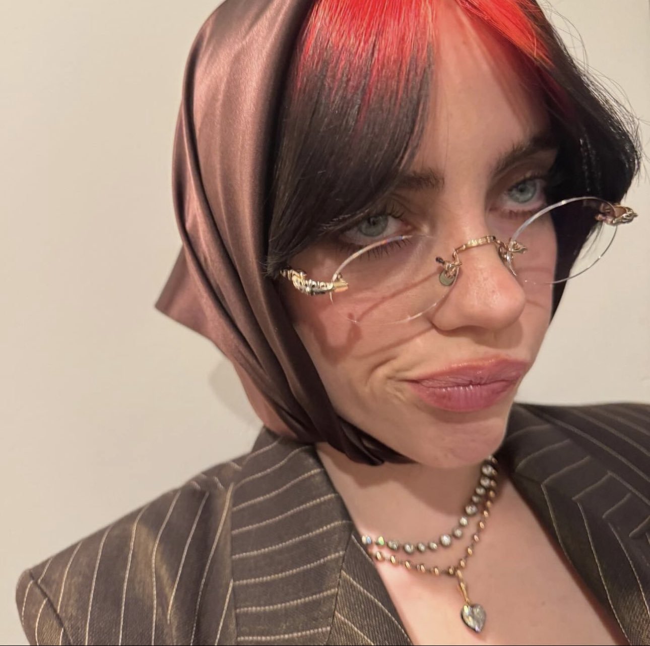 Billie Eilish Neue Bilder und Videos 58