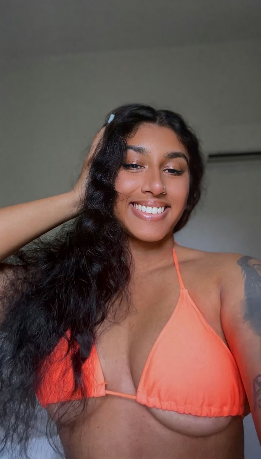 Drop: 1709 Indian😍Hussy💦pt.3of3 40