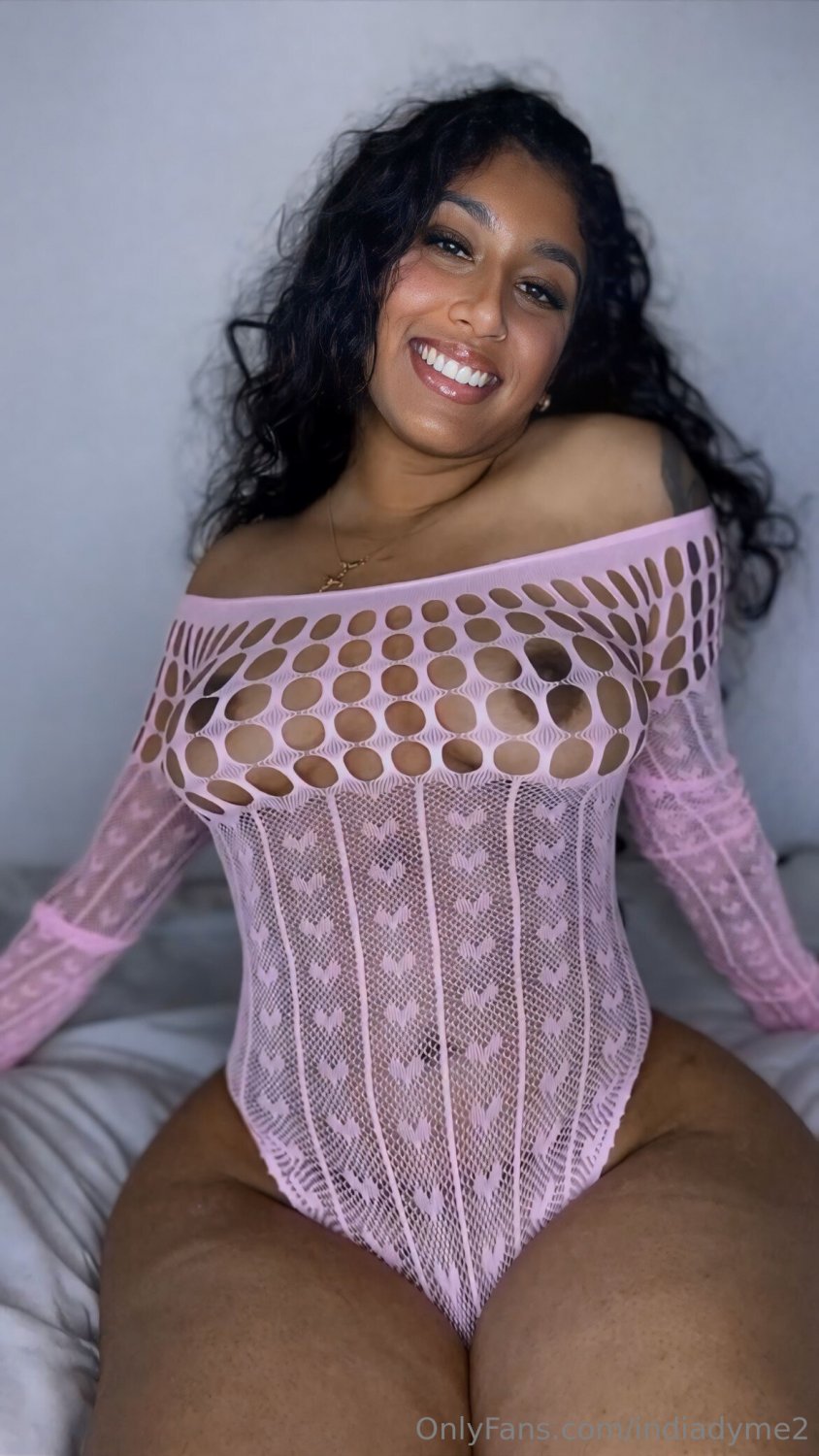 Drop Of Pure Indian Hoe Dripping With Lust 52