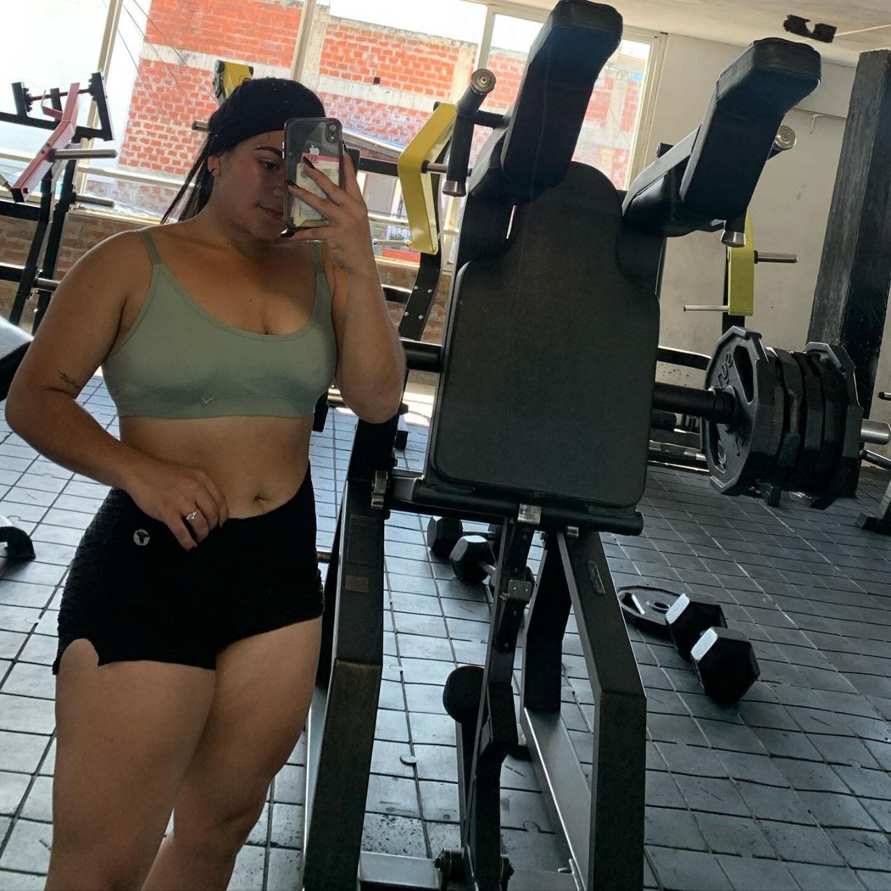 Ragazze che si prostituiscono 6