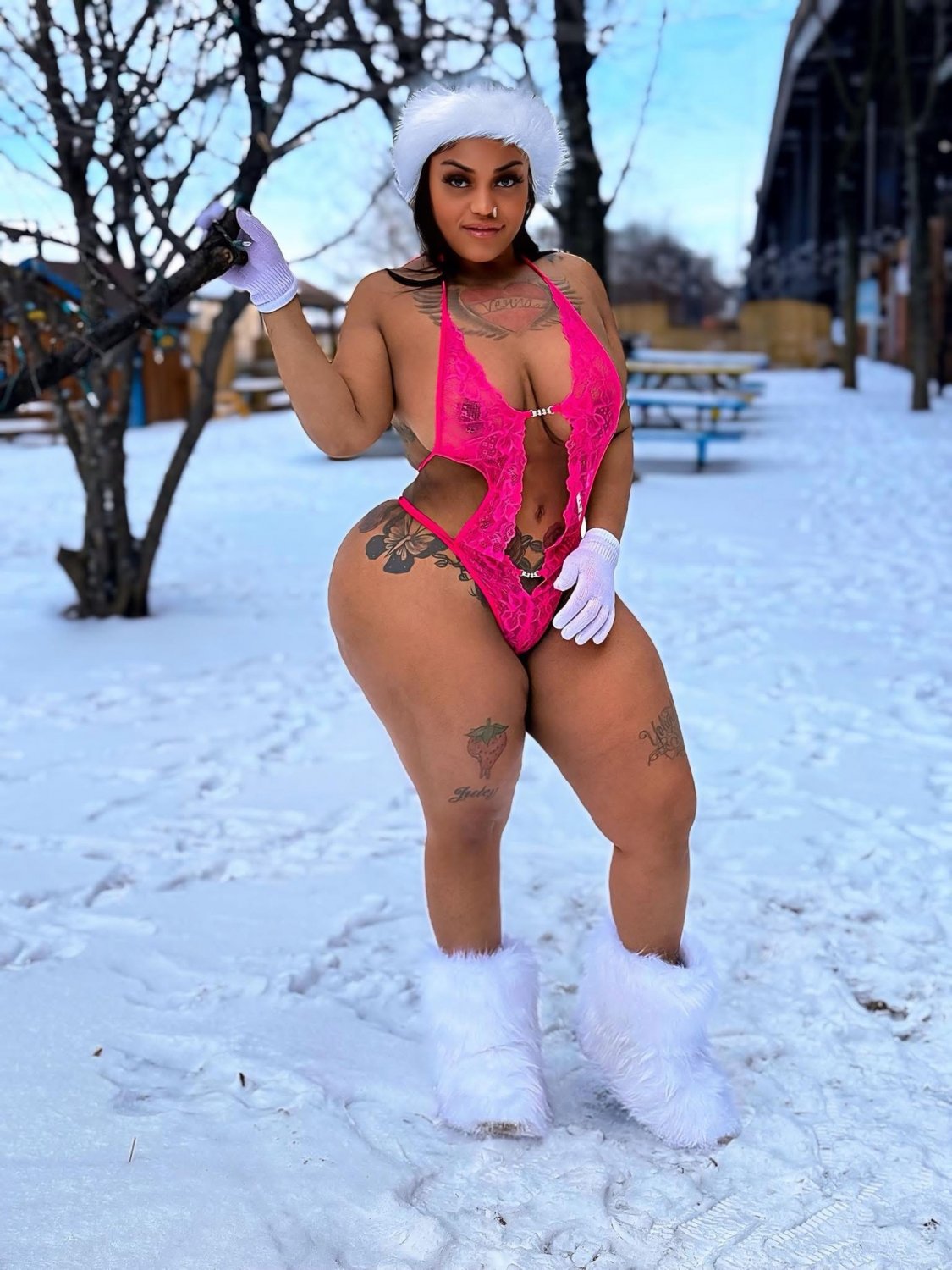 Czy ktoś dostaje jej filmy? 3