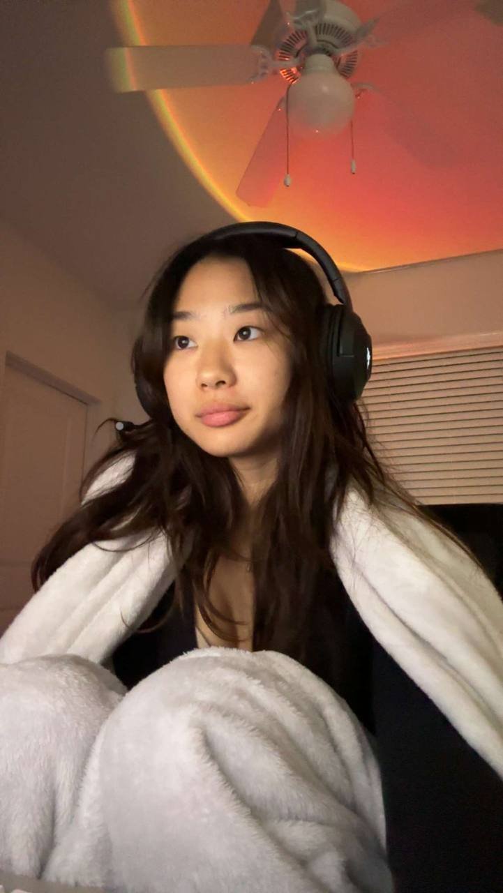 Asian Babe Hlnan0’s Snapchat Leak Is Pure Fire 16