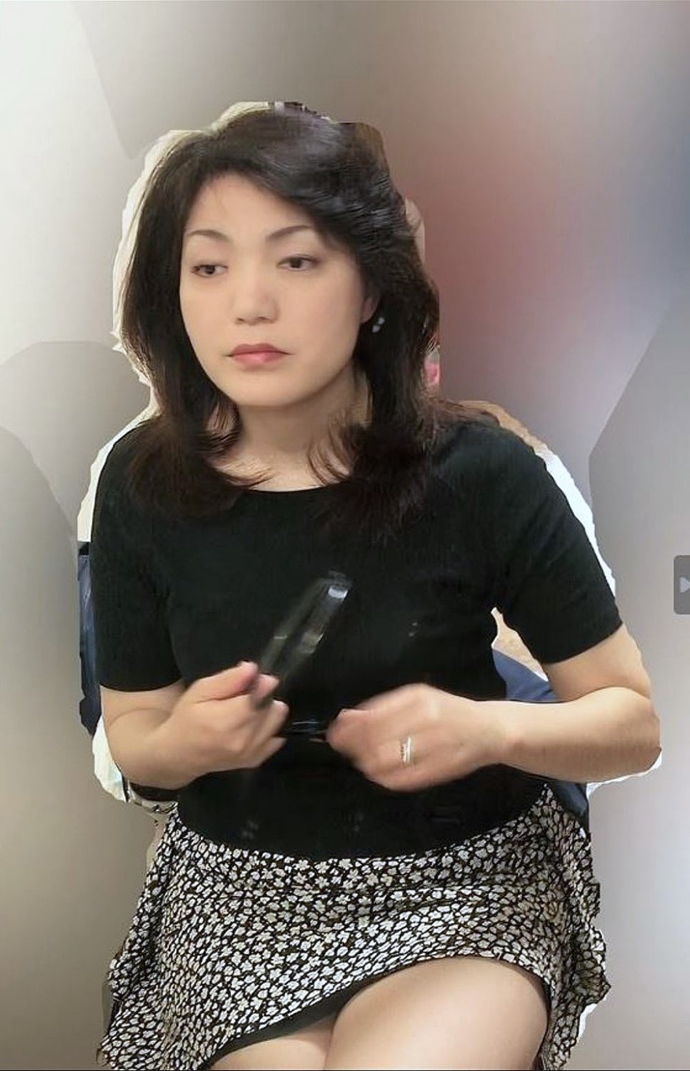 Asian MILF Seduces With Her Wet Charm 7 4