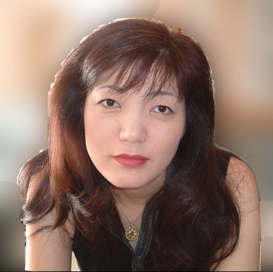 Asian MILF Seduces With Her Wet Charm 7 8