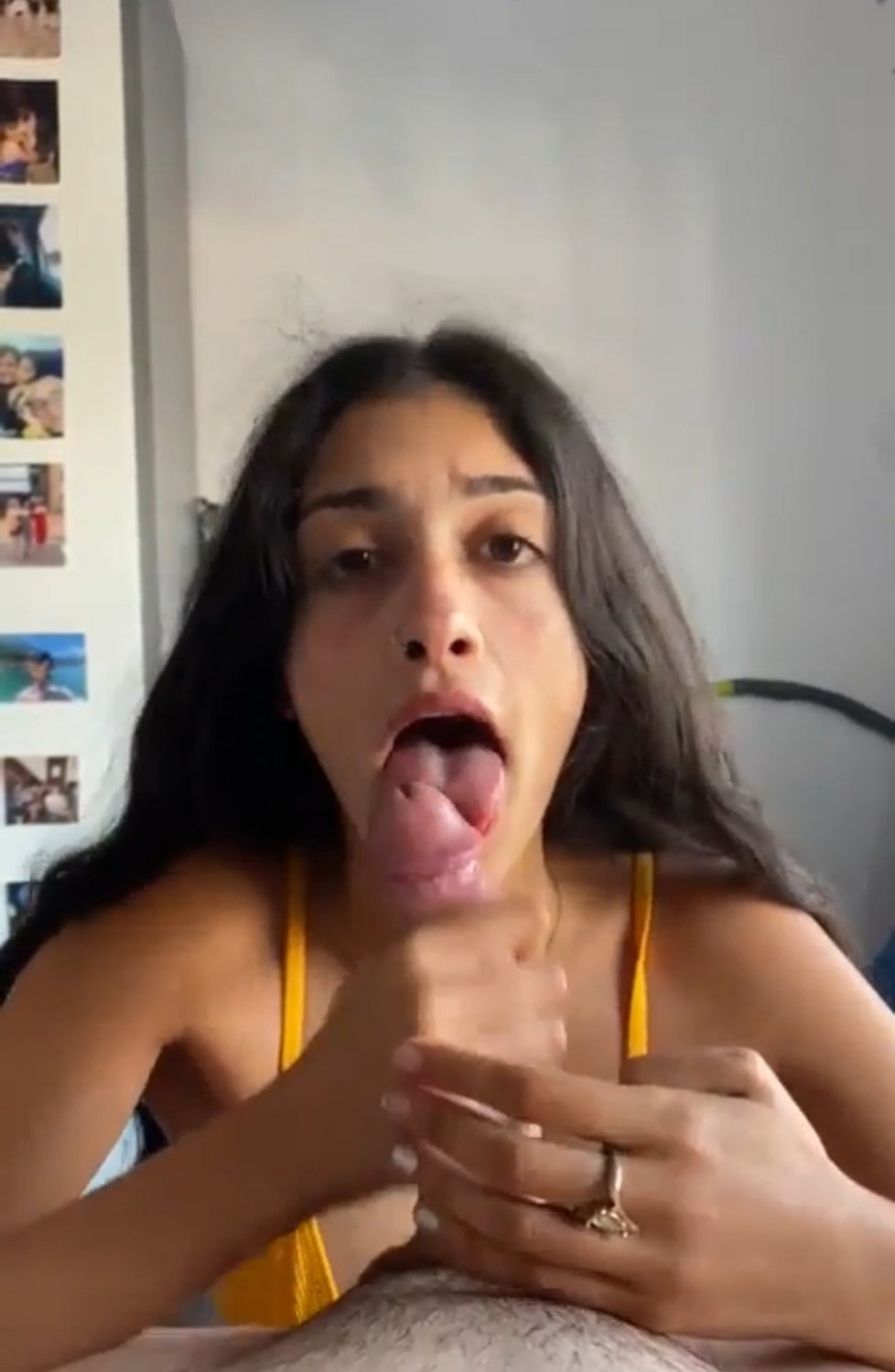 Blowjob Queen Showing Off Her Deep Skills 10
